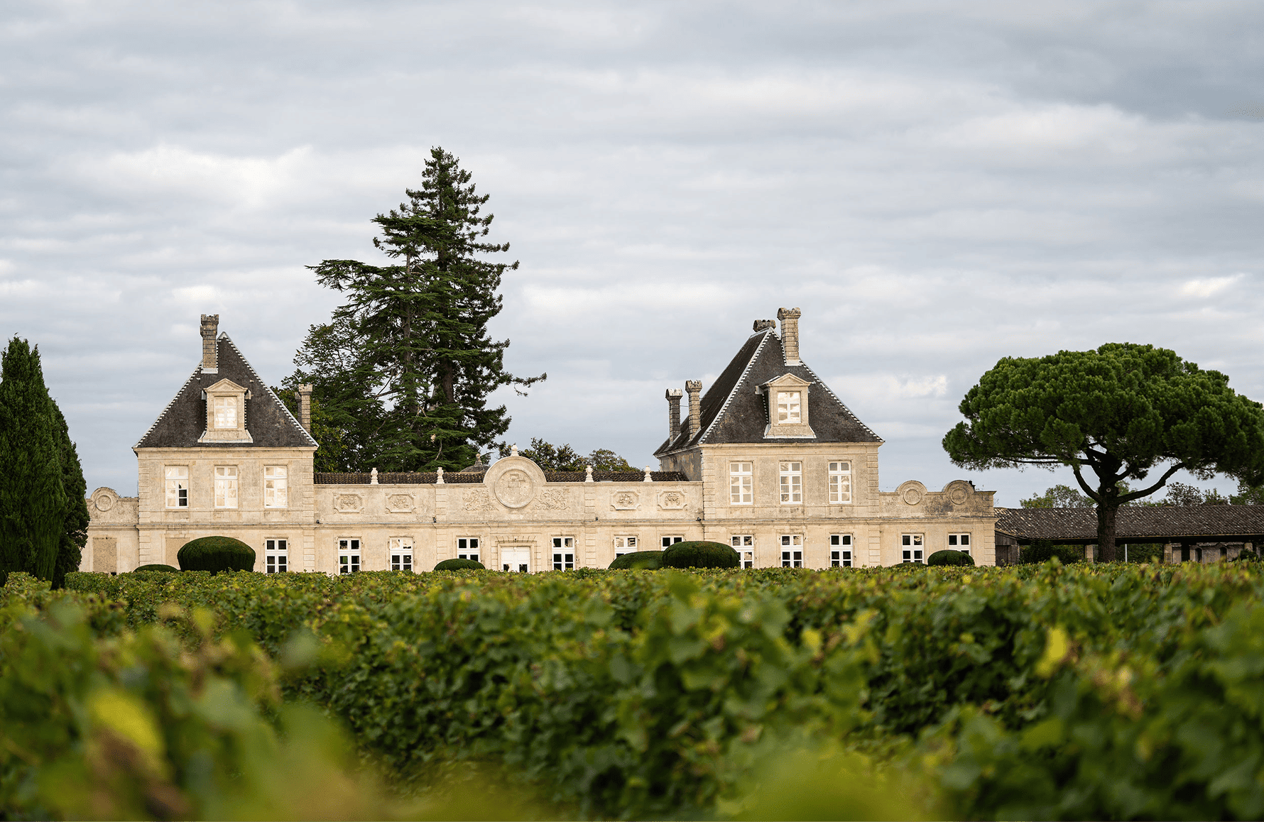 the story of Cérons Castle